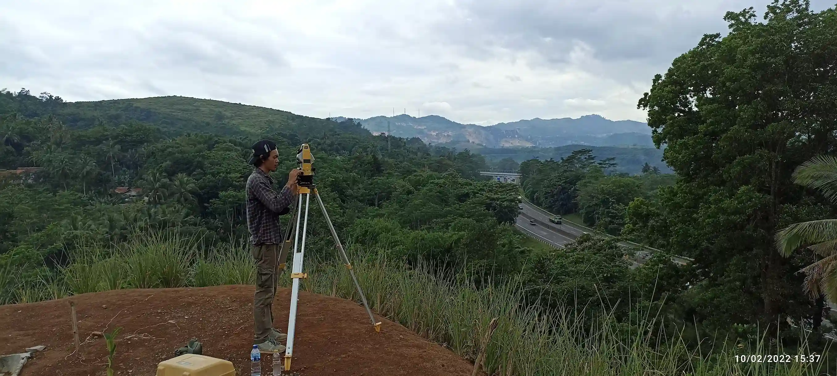 Pengukuran topografi untuk proyek pembangunan 2