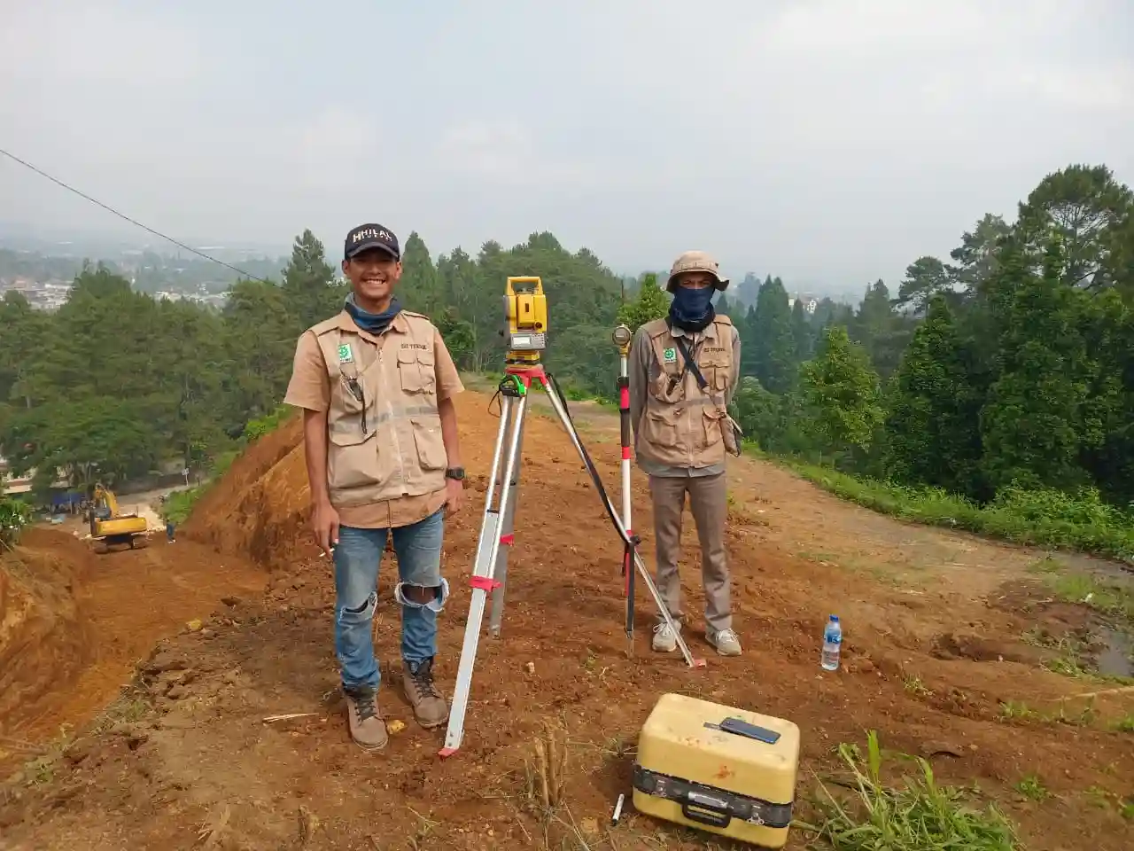 Pengukuran topografi untuk proyek pembangunan 9